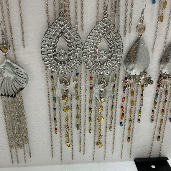 Silver bundle of 8 sets Dangle/ chandelier Earrings vacation events ceremonies - Picture 8 of 10